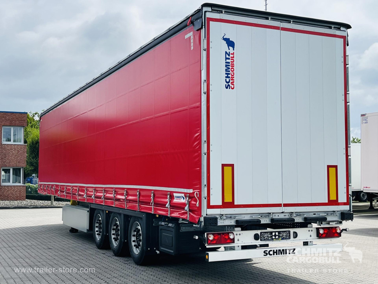 Schmitz Cargobull Curtainsider Mega 