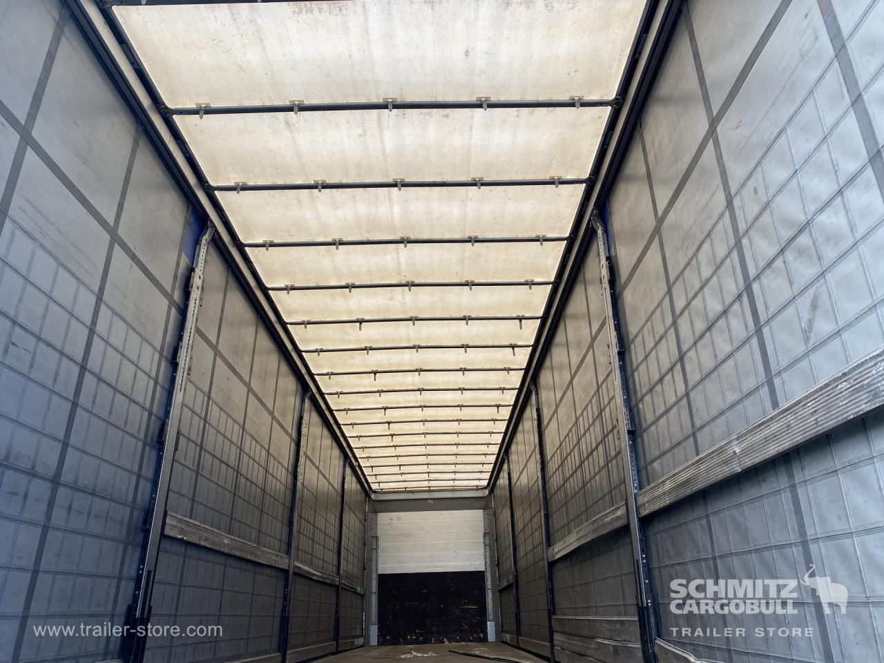 Schmitz Cargobull Semitrailer Curtainsider Standard 