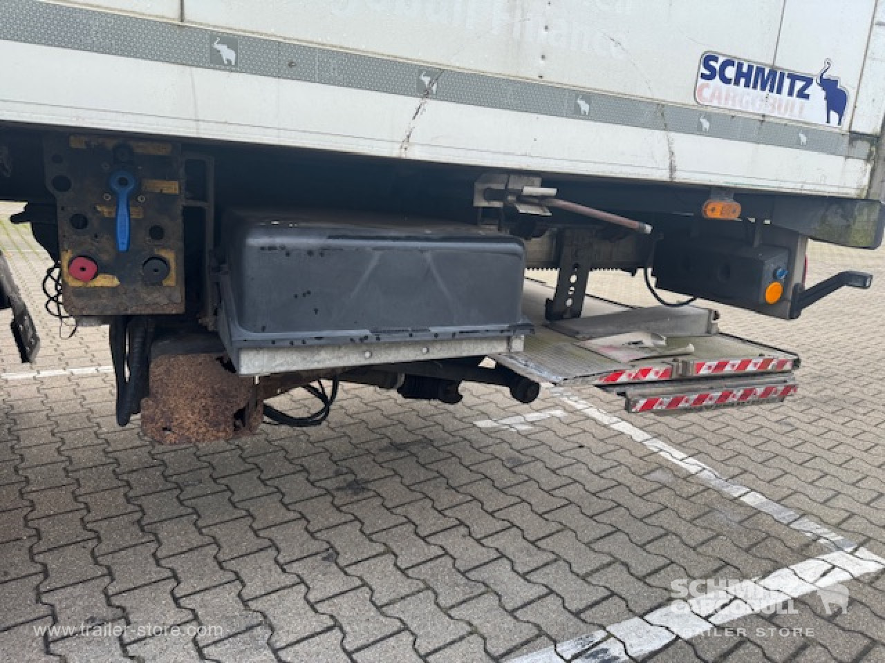 Schmitz Cargobull Oplegger Vries Standard Taillift 