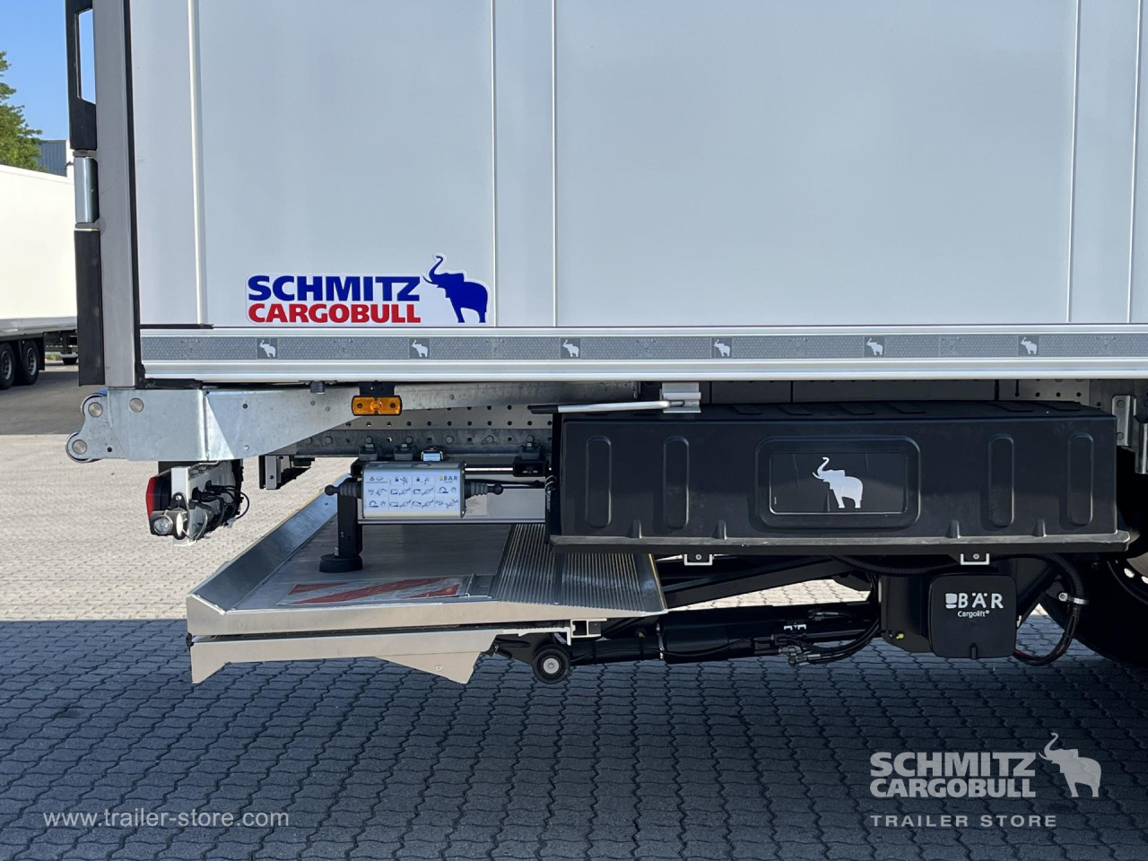 Schmitz Cargobull Tiefkühler Standard Ladebordwand 