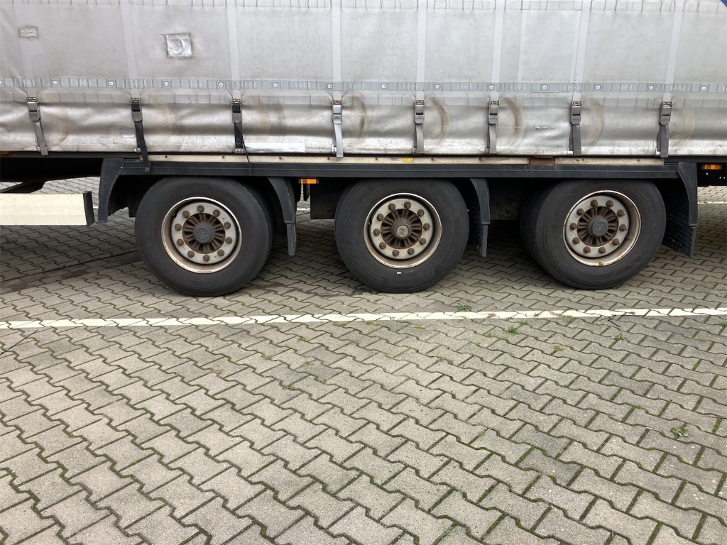  Mega Liner 
