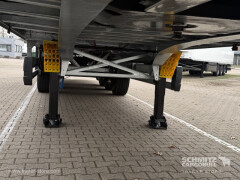 Schmitz Cargobull Oplegger Kasten Standard Roller shutter door Taillift 