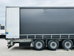 Schmitz Cargobull Curtainsider Standard Getränke 