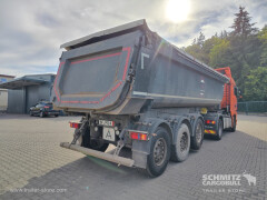 Schmitz Cargobull Tipper Steel half pipe body 25m³ 