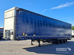 Schmitz Cargobull Curtainsider Mega Getränke 