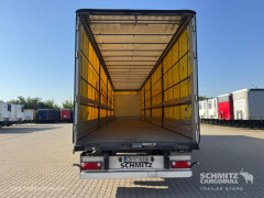 Schmitz Cargobull Curtainsider Standard 