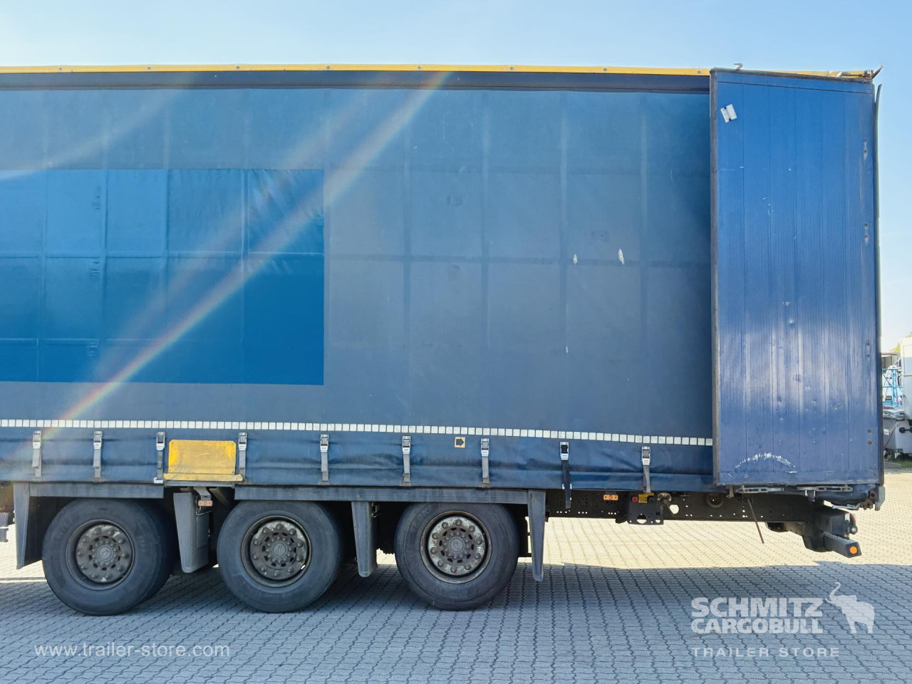 Schmitz Cargobull Curtainsider Mega 