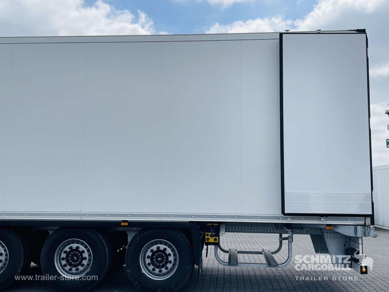 Schmitz Cargobull Tiefkühler Standard Doppelstock Trennwand 