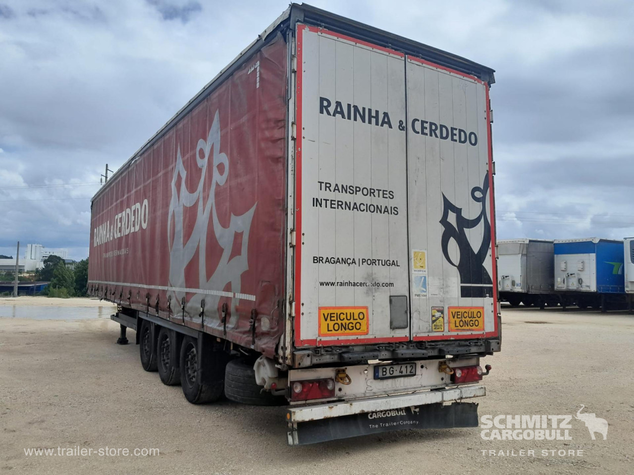 Schmitz Cargobull Curtainsider Varios 