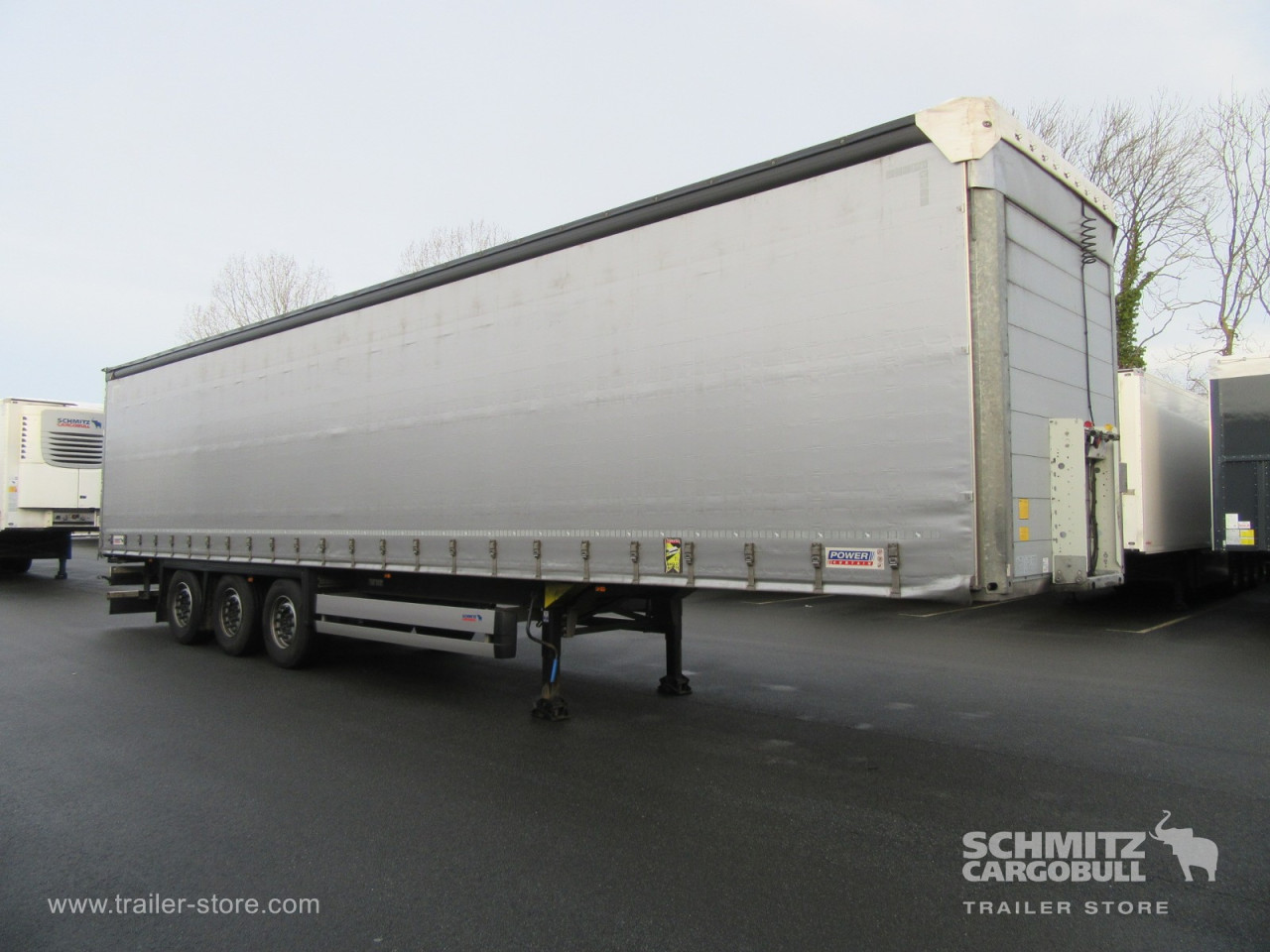 Schmitz Cargobull Curtainsider Standard 