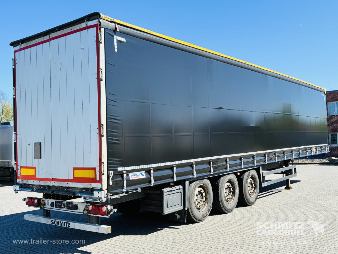 Schmitz Cargobull Curtainsider Standard 