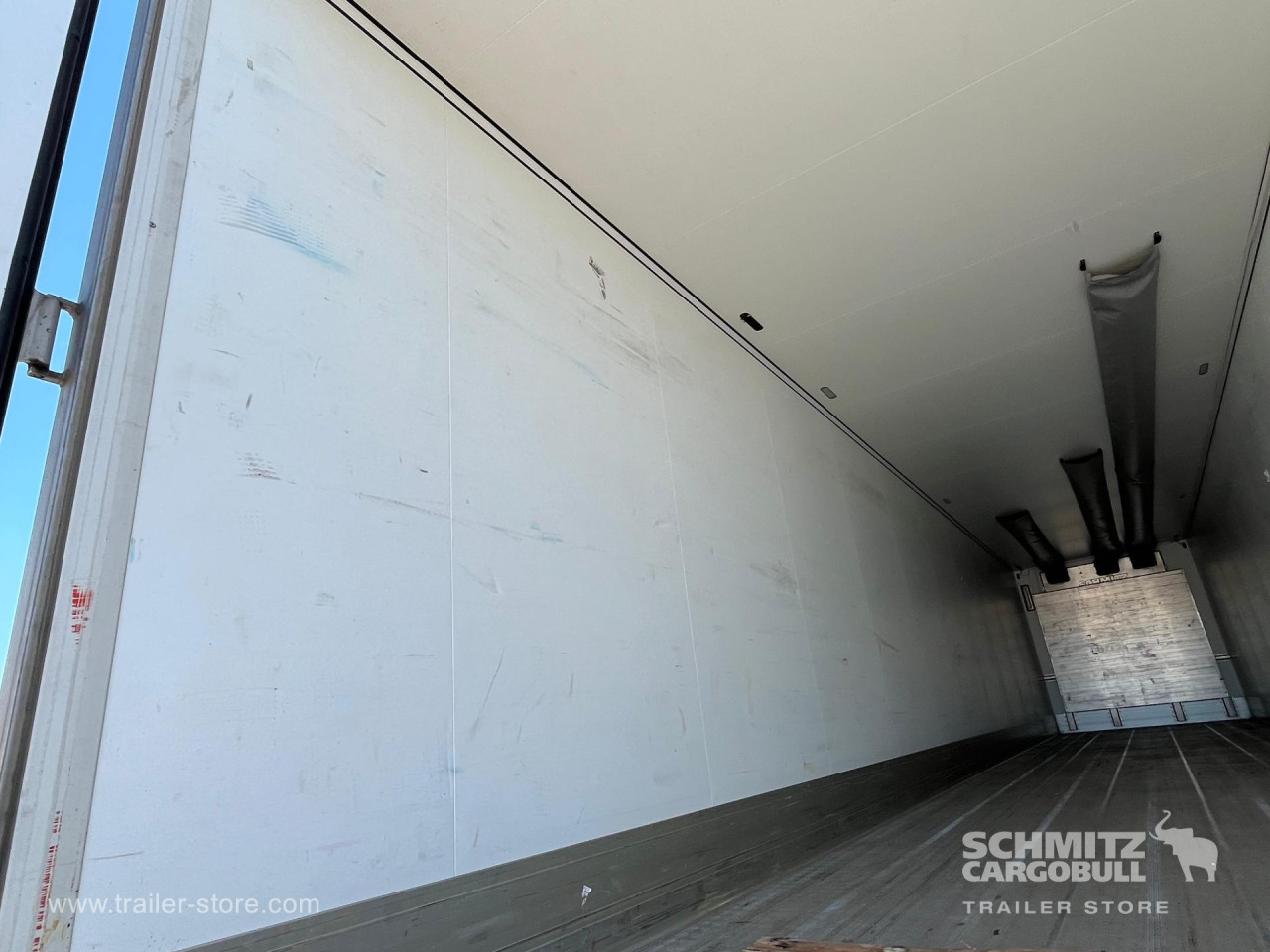 Schmitz Cargobull Reefer Standard 