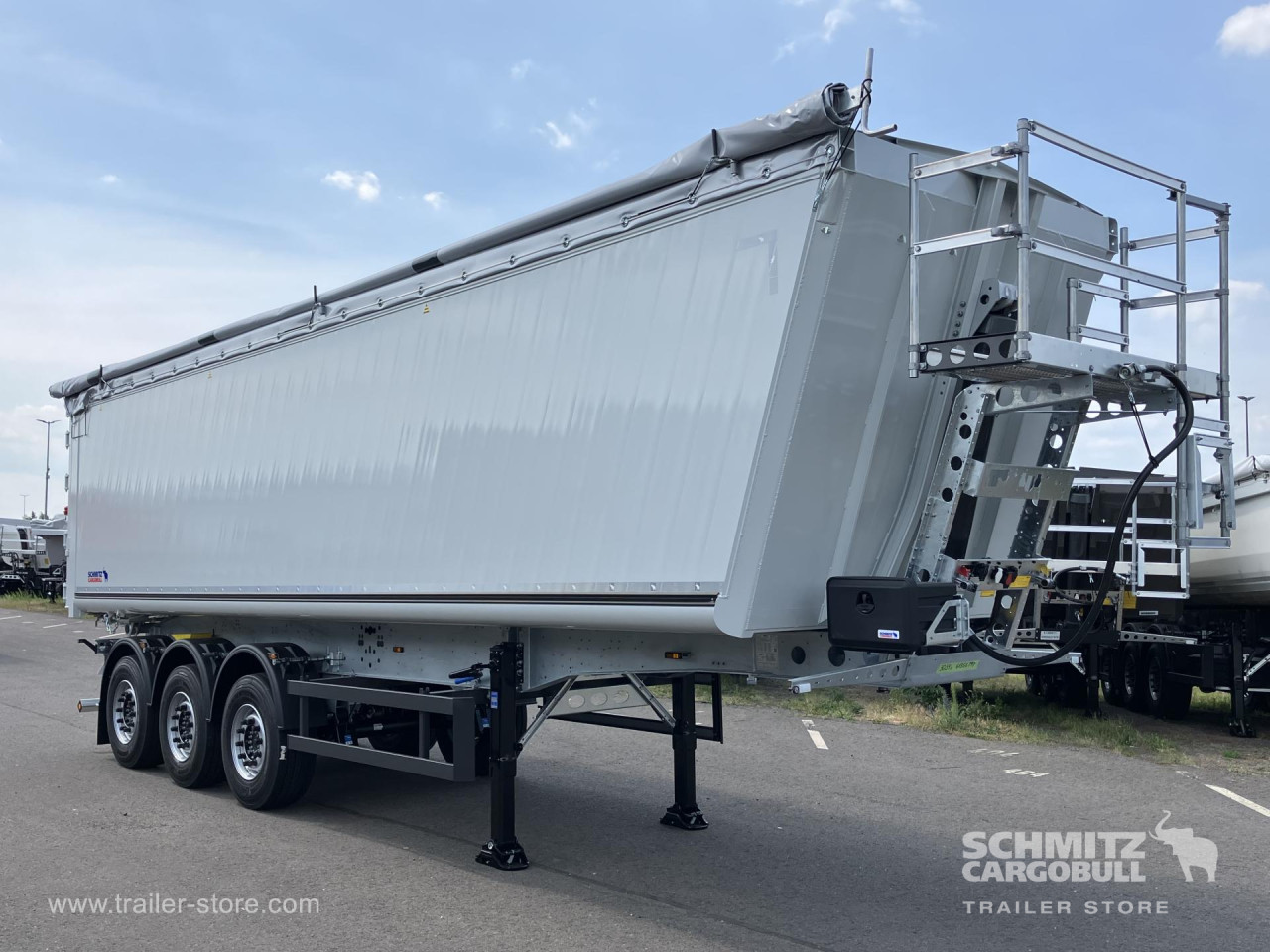Schmitz Cargobull Kipper Alukastenmulde 