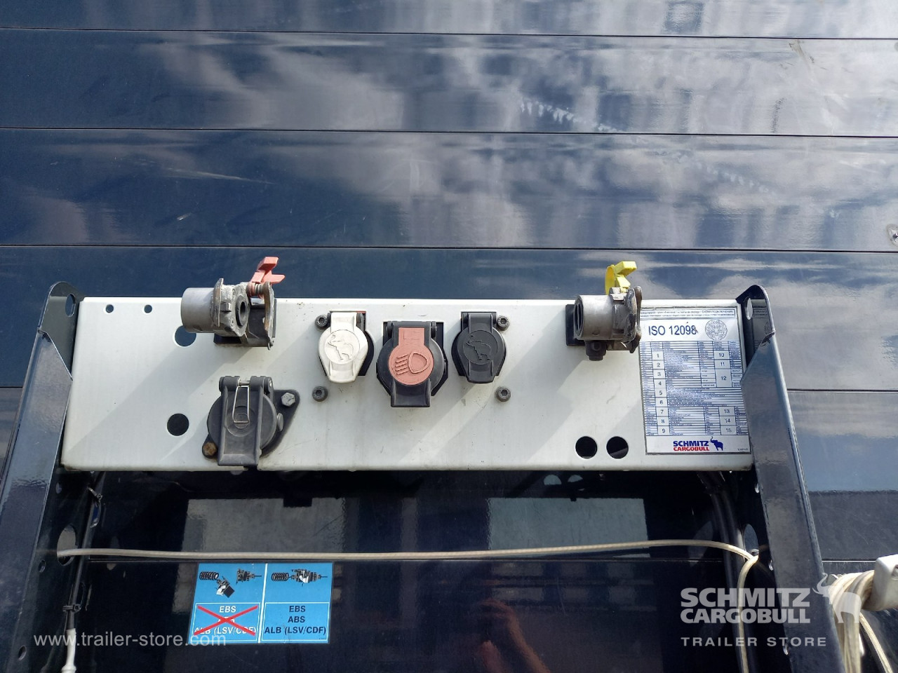 Schmitz Cargobull Curtainsider Standard 