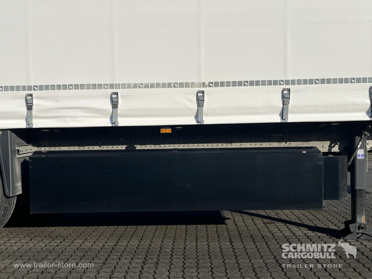 Schmitz Cargobull Curtainsider Standard 