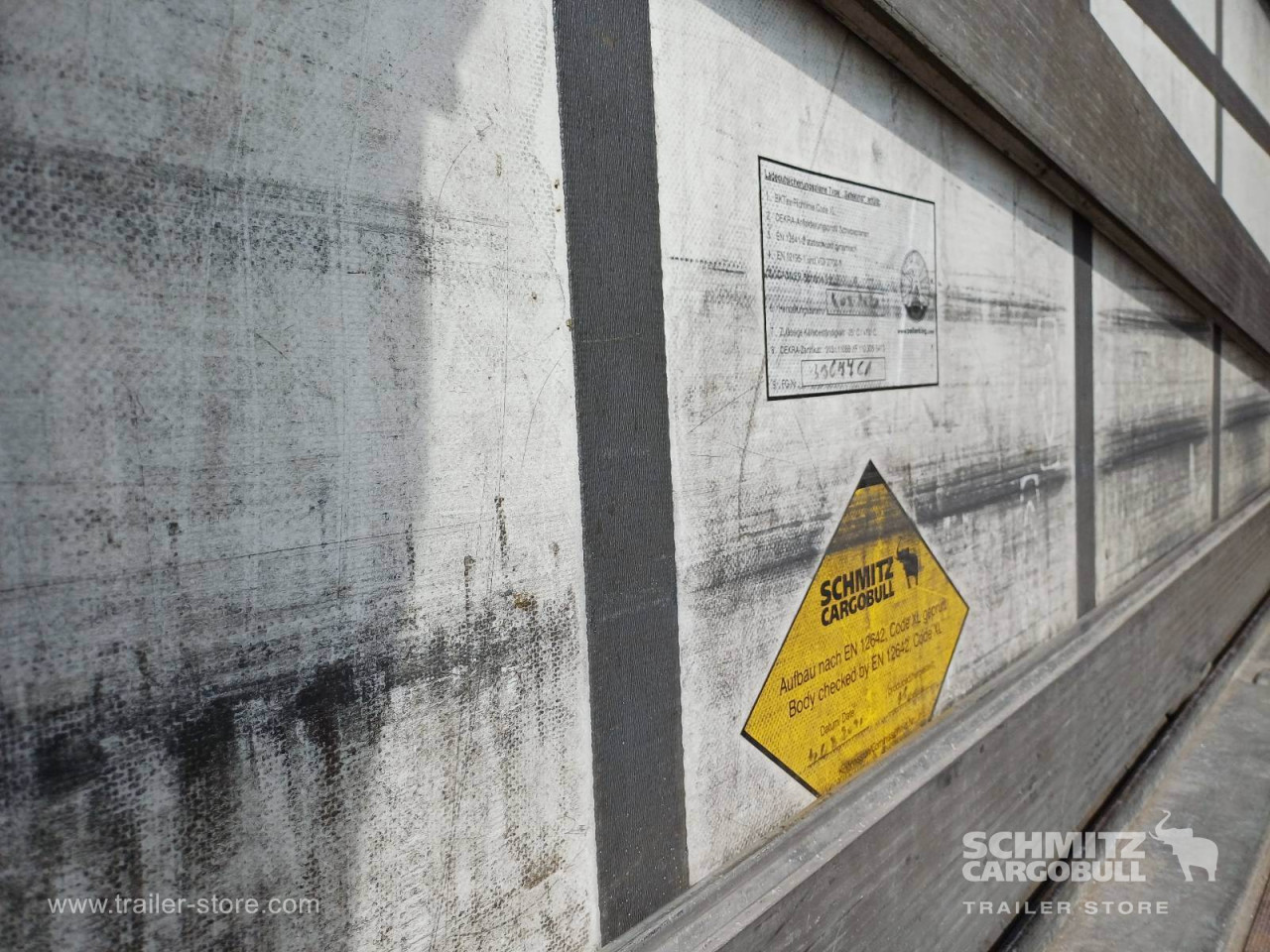 Schmitz Cargobull Curtainsider Standard 