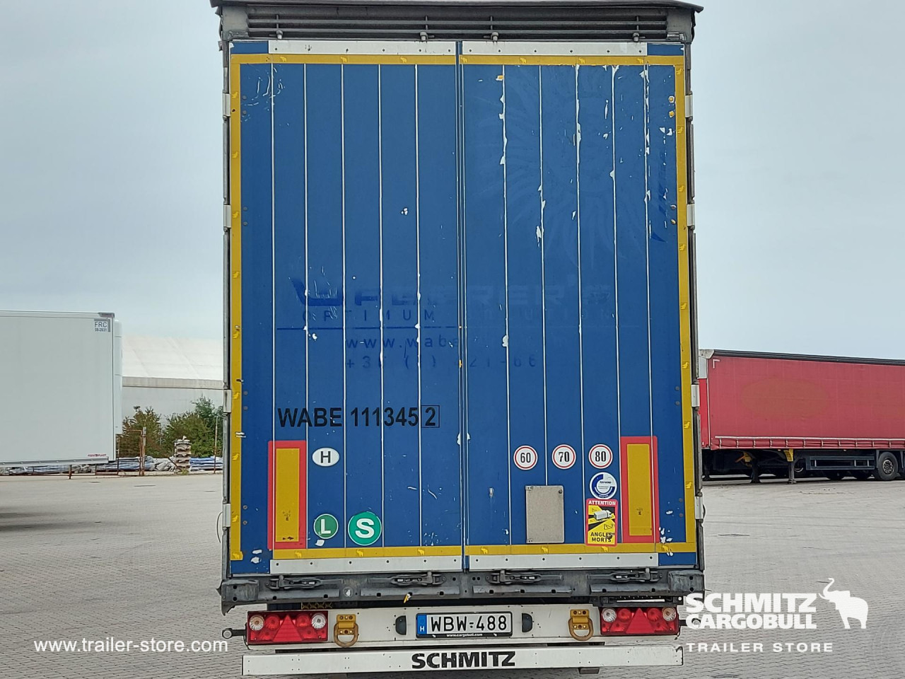 Schmitz Cargobull Curtainsider Mega 