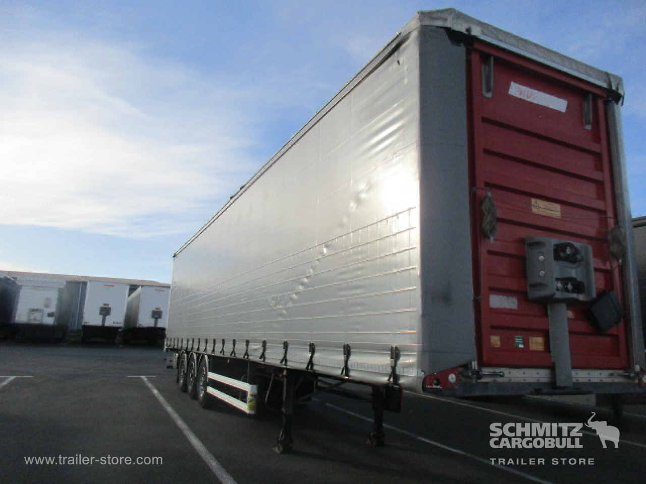 FRUEHAUF Semitrailer Curtainsider Standard 