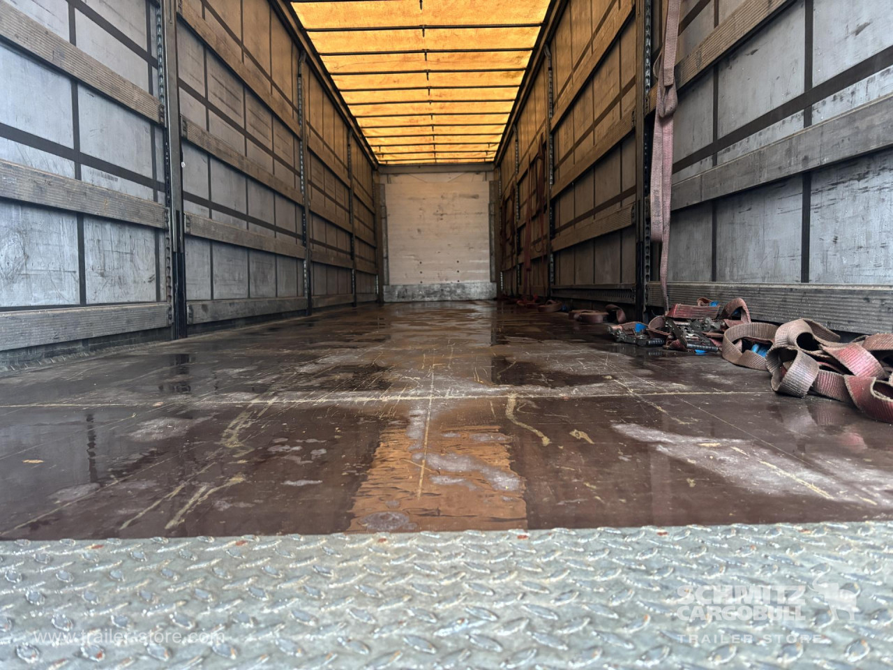 Schmitz Cargobull Curtainsider Standard 