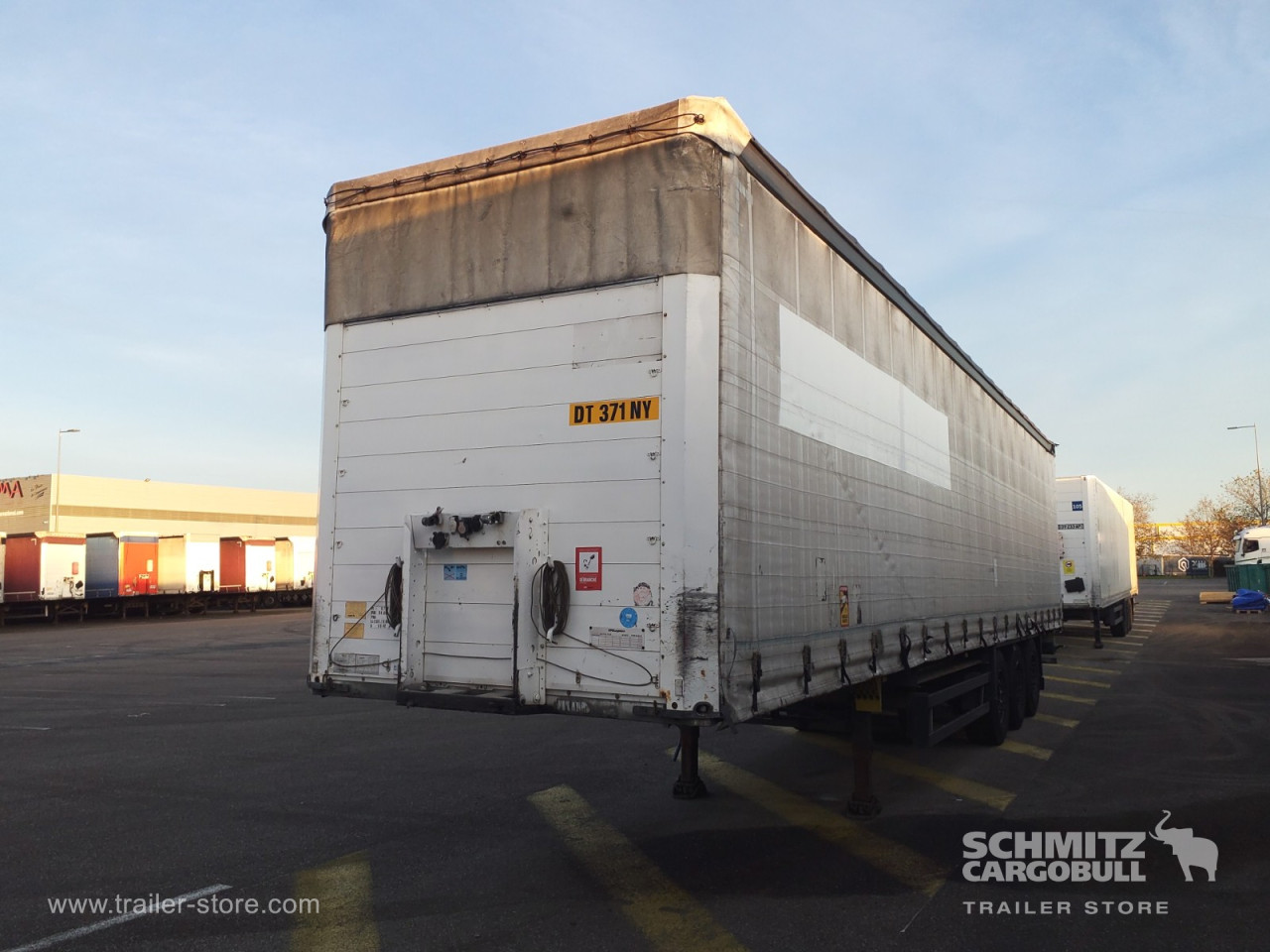 Schmitz Cargobull Semitrailer Curtainsider Standard 