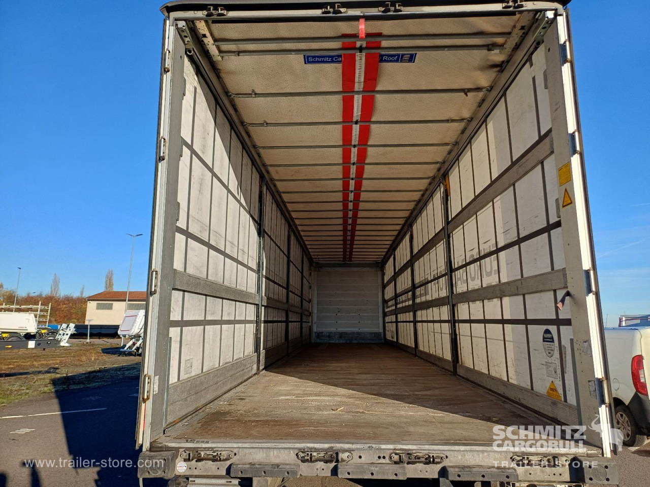 Schmitz Cargobull Curtainsider Standard 
