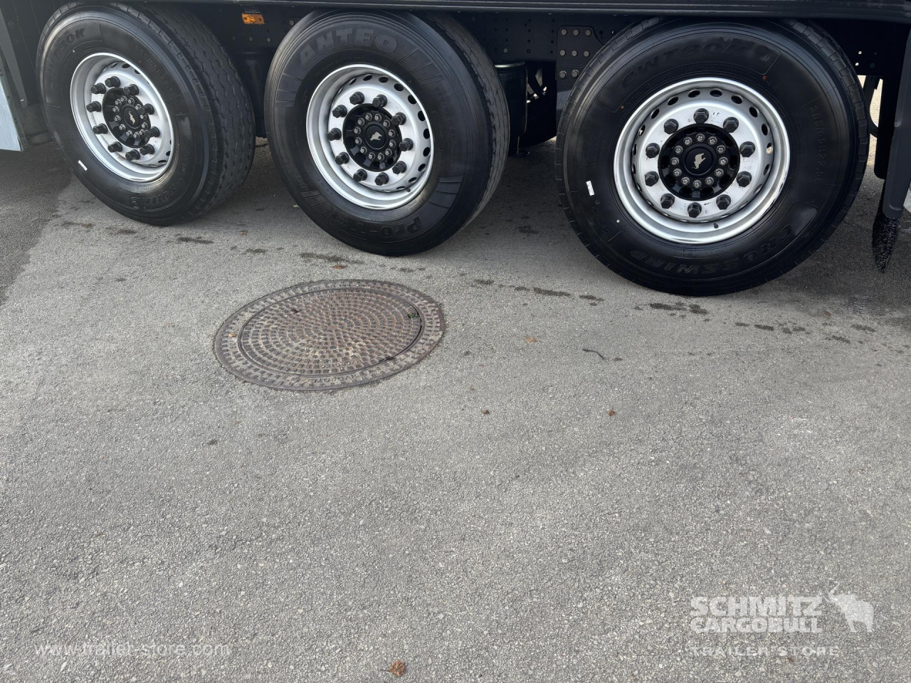 Schmitz Cargobull Curtainsider Standard 
