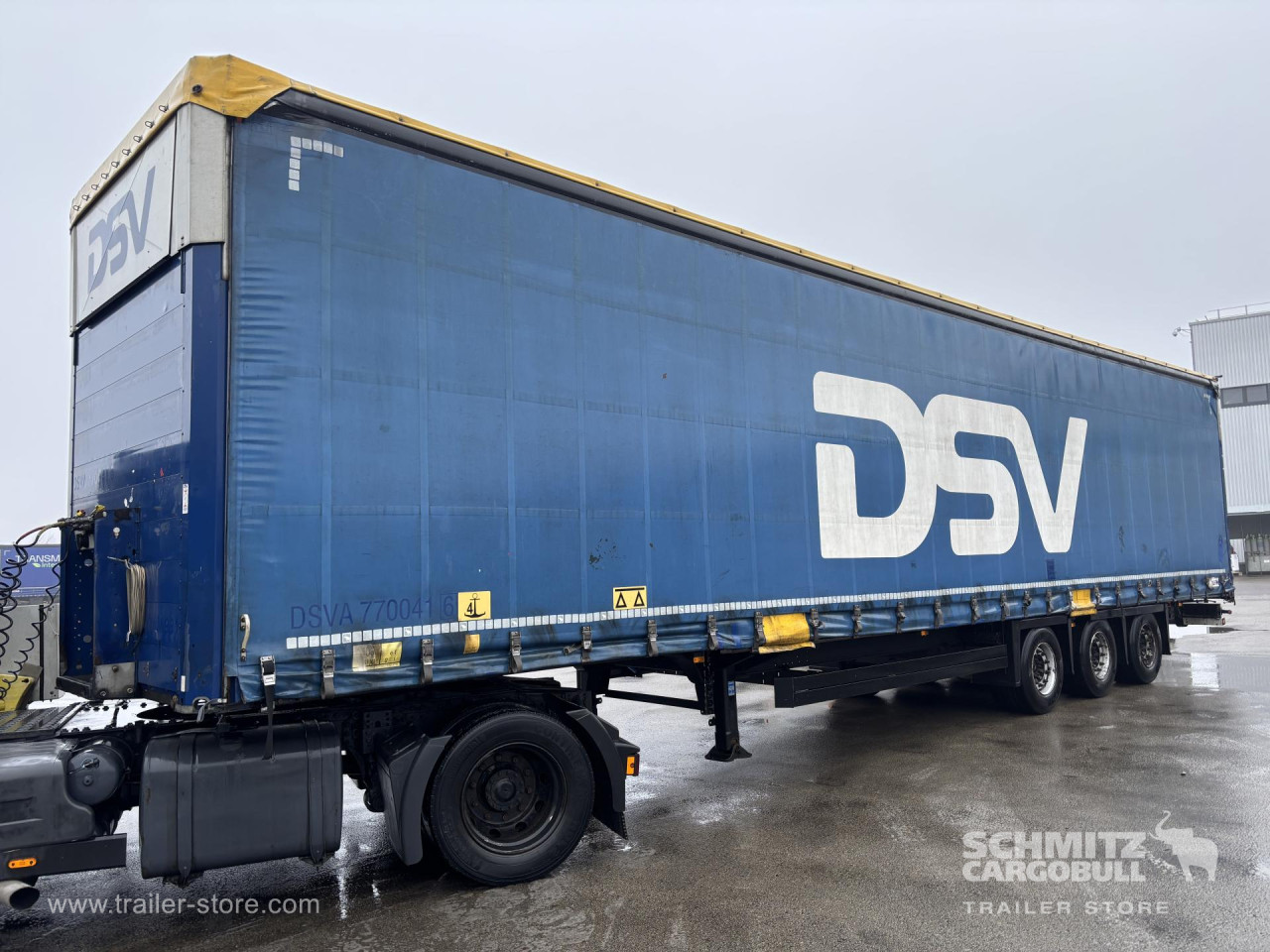 Schmitz Cargobull Curtainsider Mega 