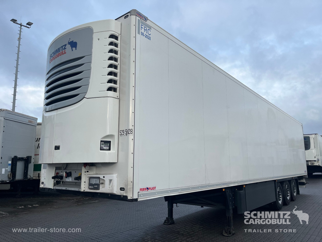 Schmitz Cargobull Tiefkühler Standard Doppelstock 