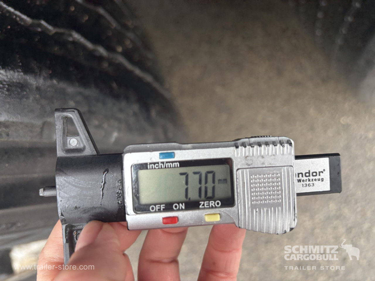 Schmitz Cargobull Curtainsider Standard 