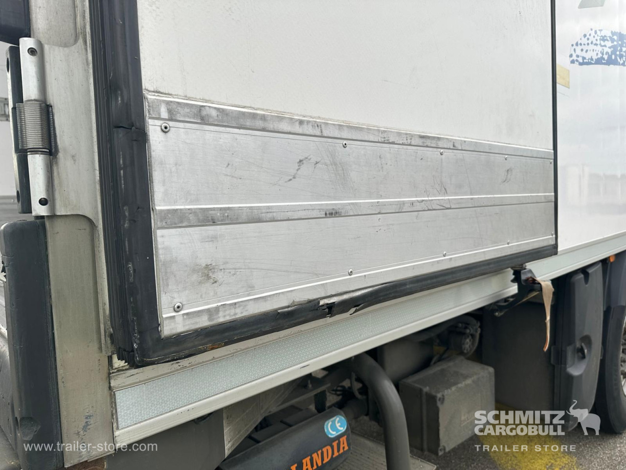 LAMBERET Semitrailer Reefer Multitemp 