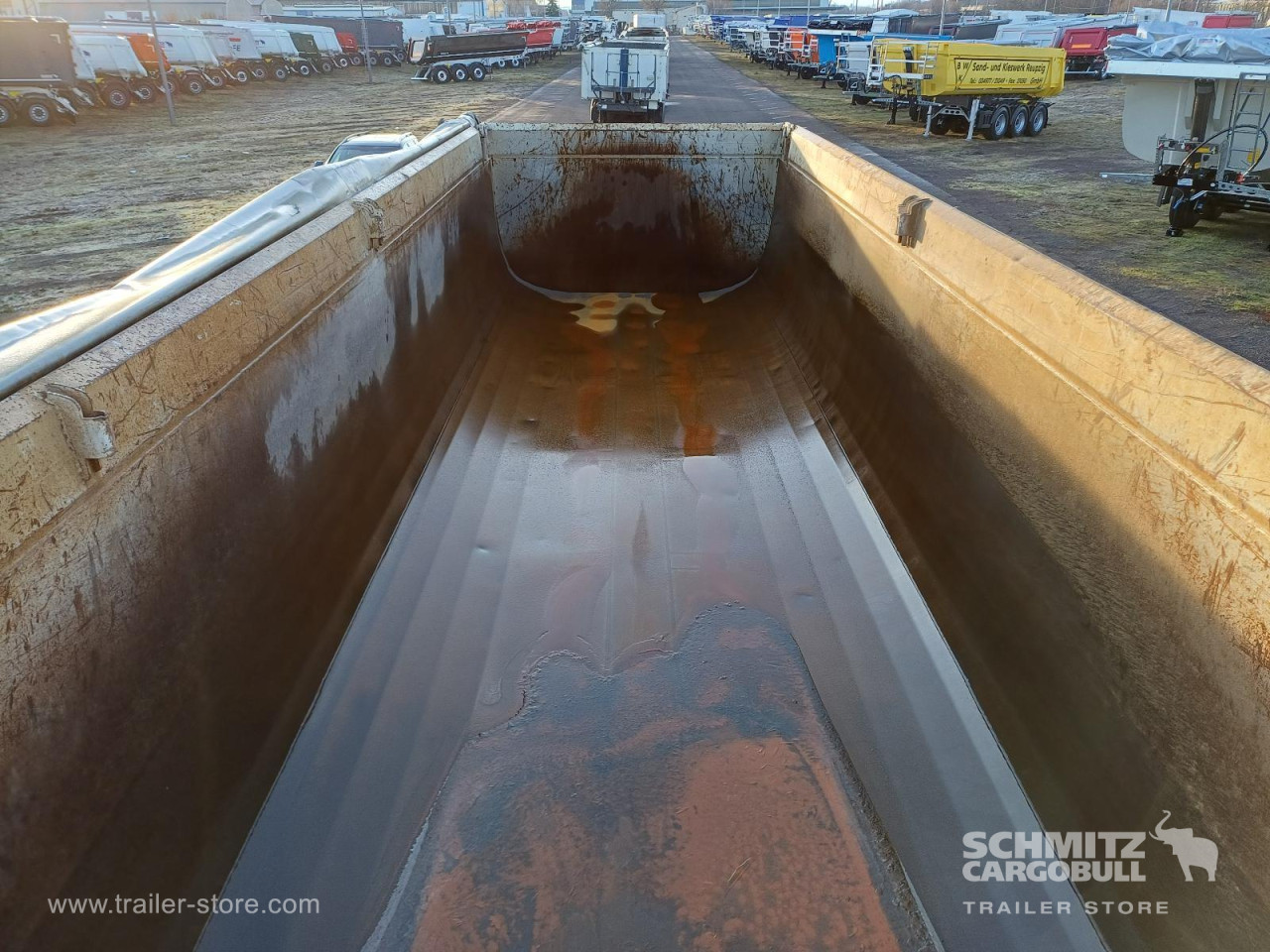 Schmitz Cargobull Kipper Stahlrundmulde 24m³ 