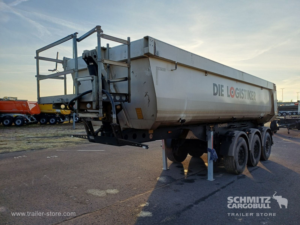 Schmitz Cargobull Kipper Stahlrundmulde 24m³ 