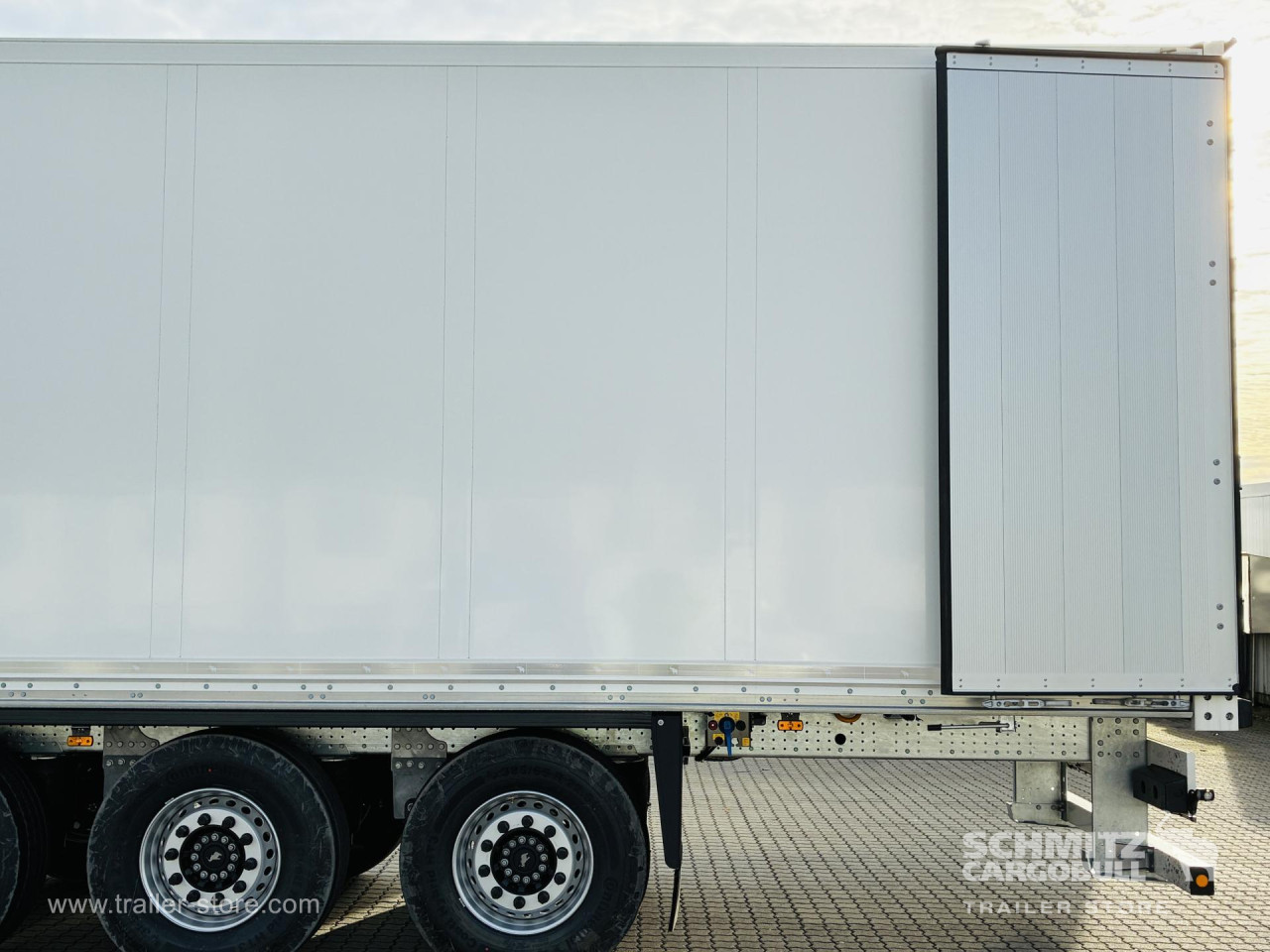 Schmitz Cargobull Trockenfrachtkoffer Standard Doppelstock 