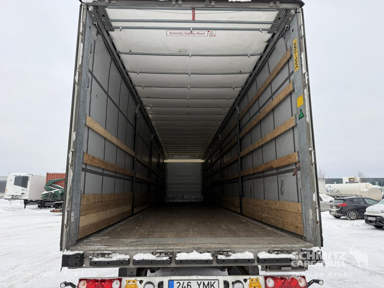 Schmitz Cargobull Curtainsider Standard 