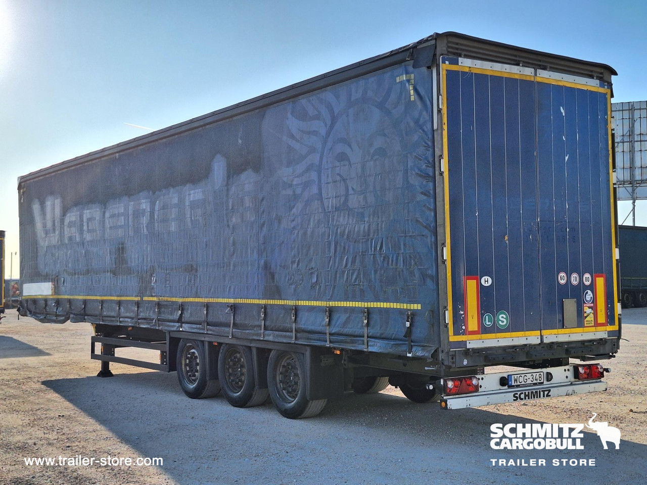 Schmitz Cargobull Curtainsider Mega 
