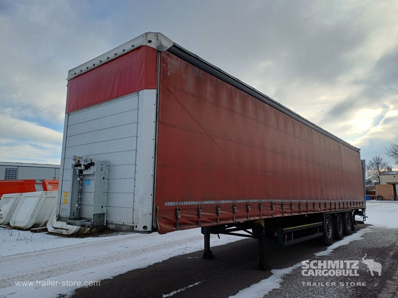Schmitz Cargobull Curtainsider Standard Ladebordwand 