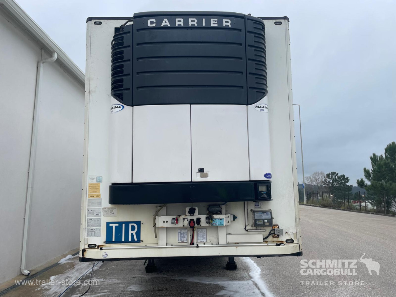 Schmitz Cargobull Reefer Standard Taillift 