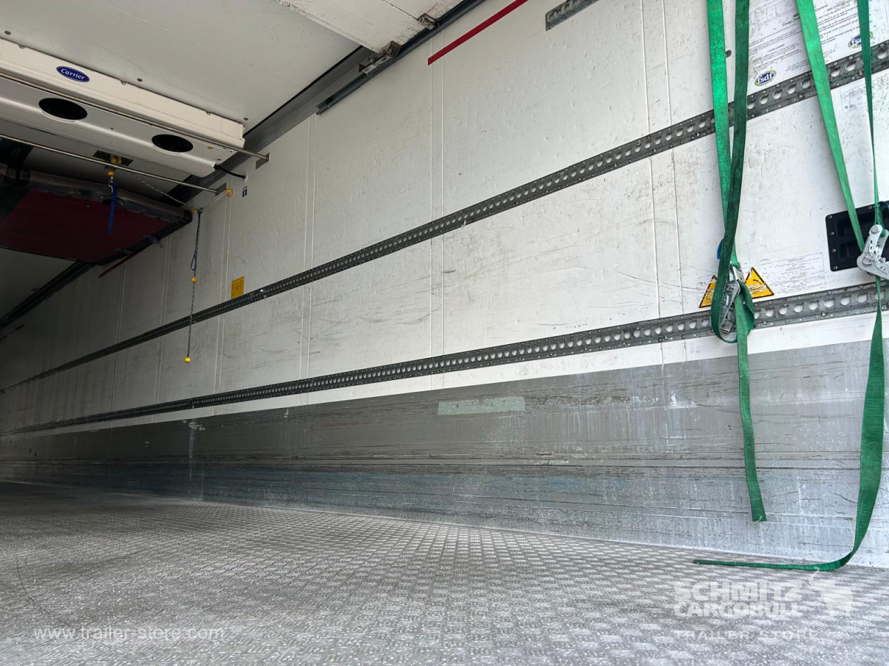 Schmitz Cargobull Reefer Multitemp Taillift 