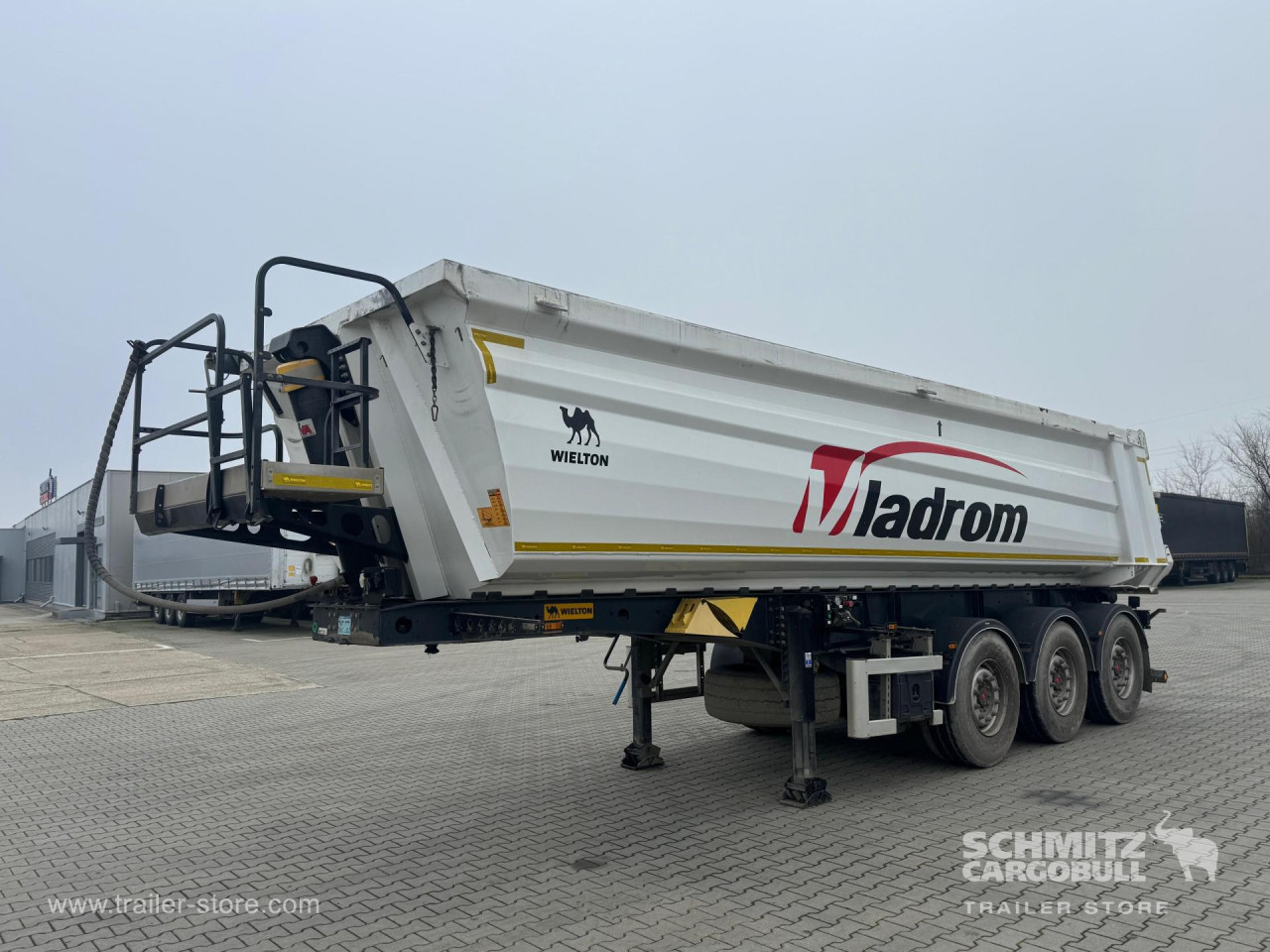 WIELTON Tipper Alu-square sided body 28m³ 