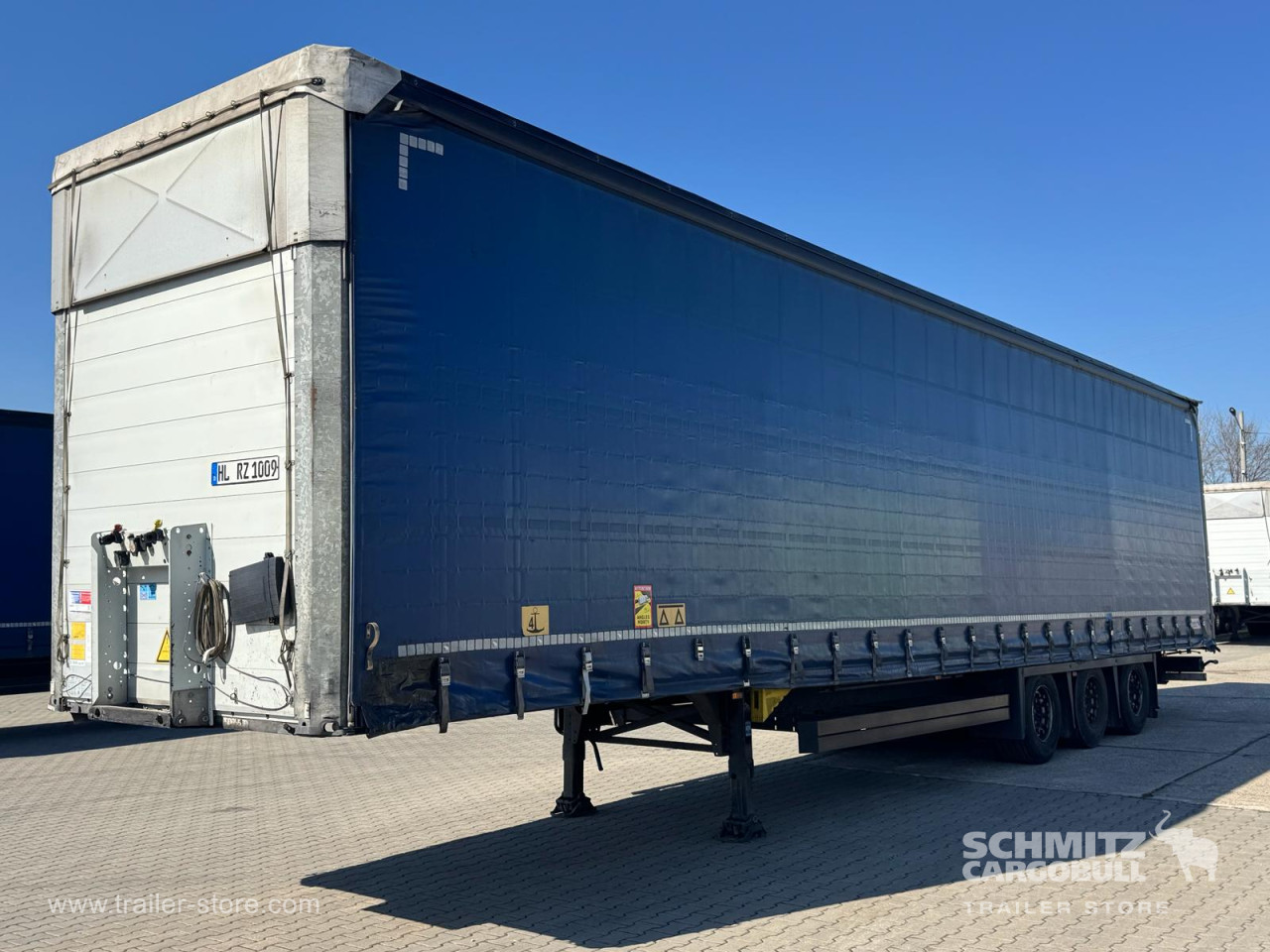 Schmitz Cargobull Curtainsider Mega 