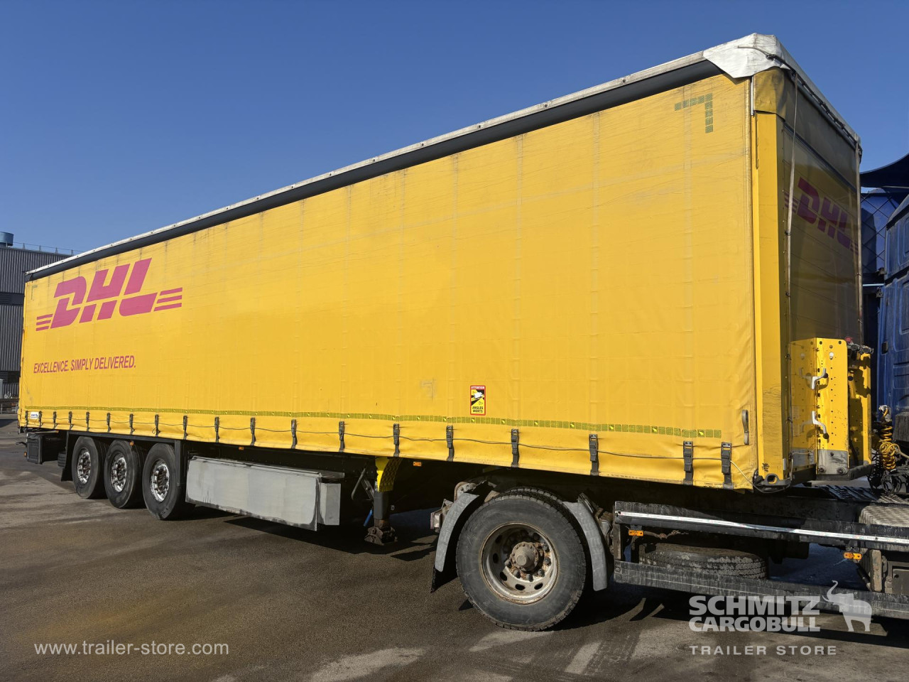 Schmitz Cargobull Curtainsider Standard 