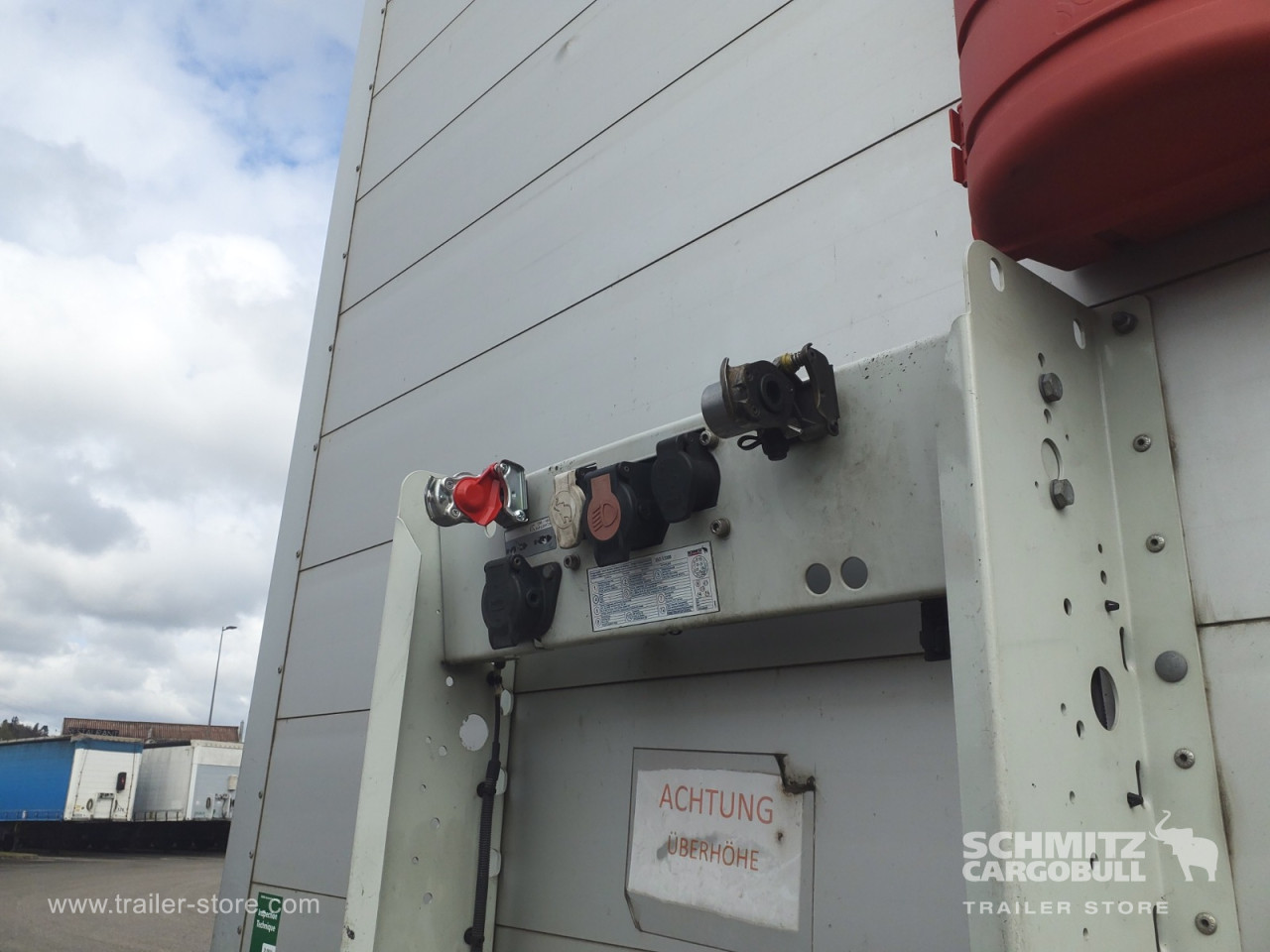 Schmitz Cargobull Semitrailer Caisse sêche Mega 
