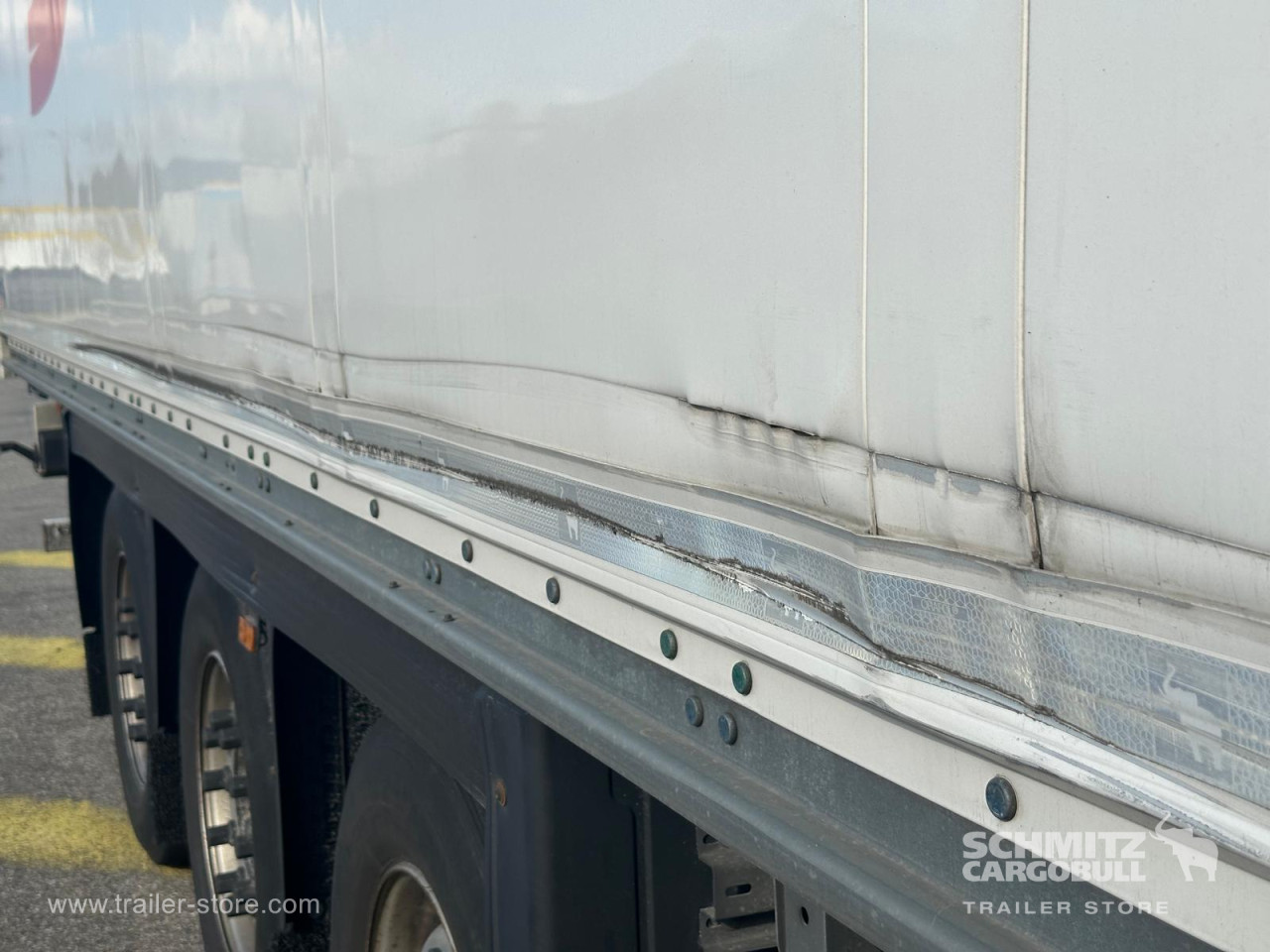 Schmitz Cargobull Semitrailer Caisse sêche Mega 