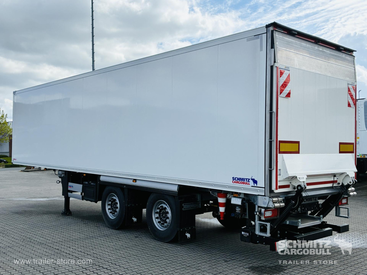 Schmitz Cargobull Tiefkühler Standard Ladebordwand 