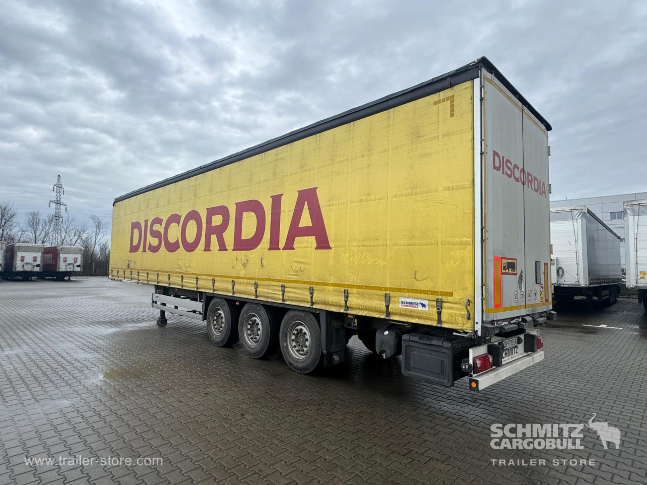 Schmitz Cargobull Curtainsider Standard 