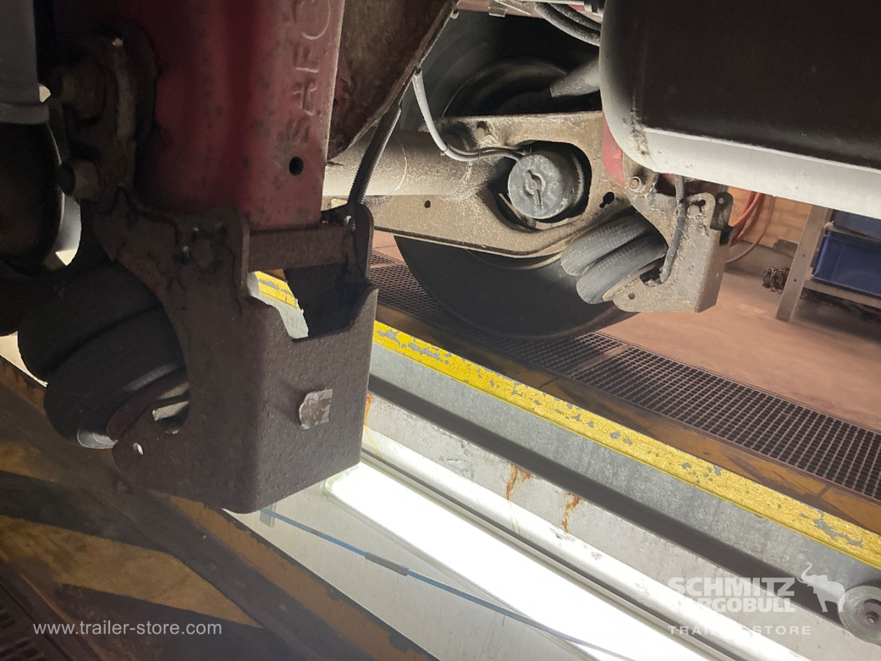 KEL BERG Curtainsider Standard Forklift holder 