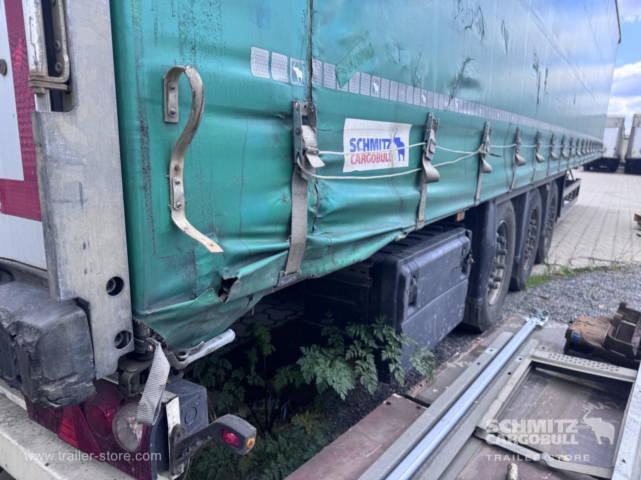 Schmitz Cargobull Curtainsider Mega 