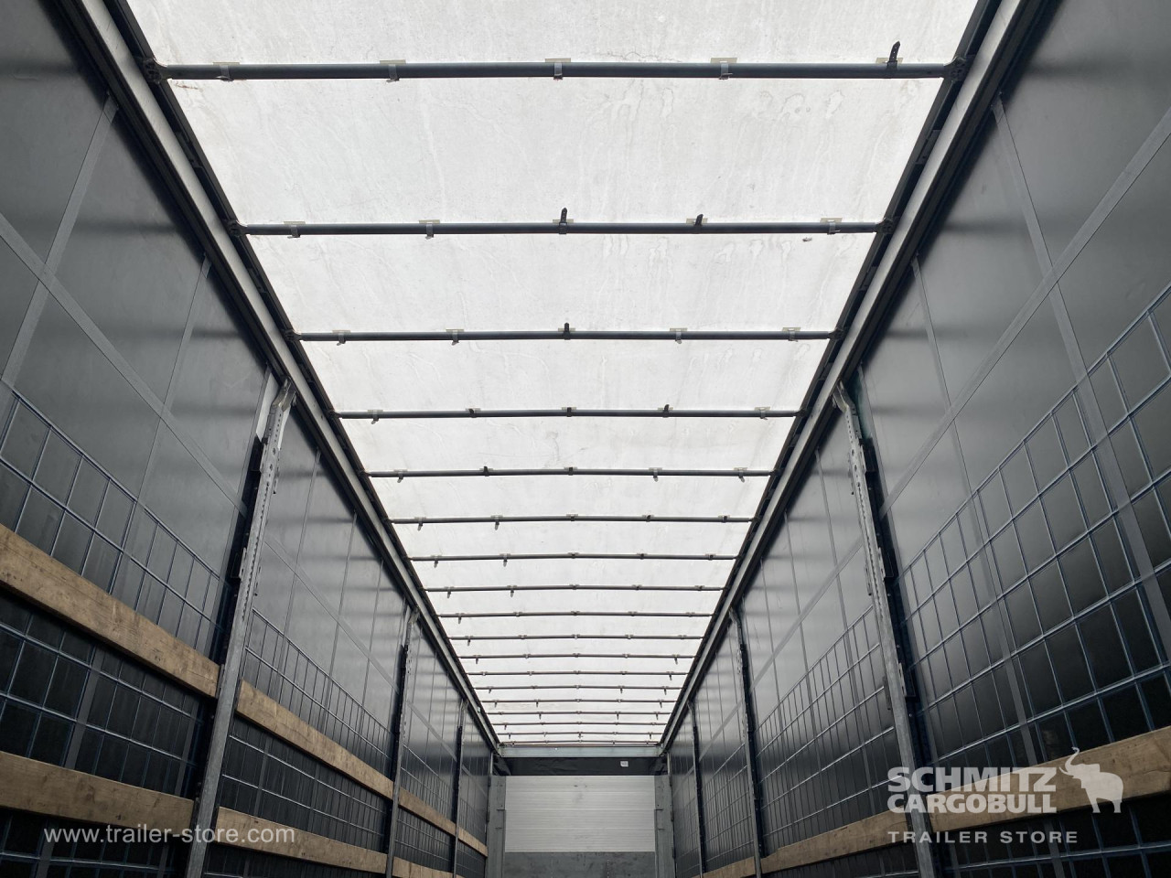 Schmitz Cargobull Semitrailer Curtainsider Standard 