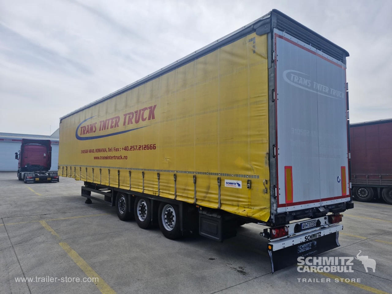 Schmitz Cargobull Curtainsider Mega 