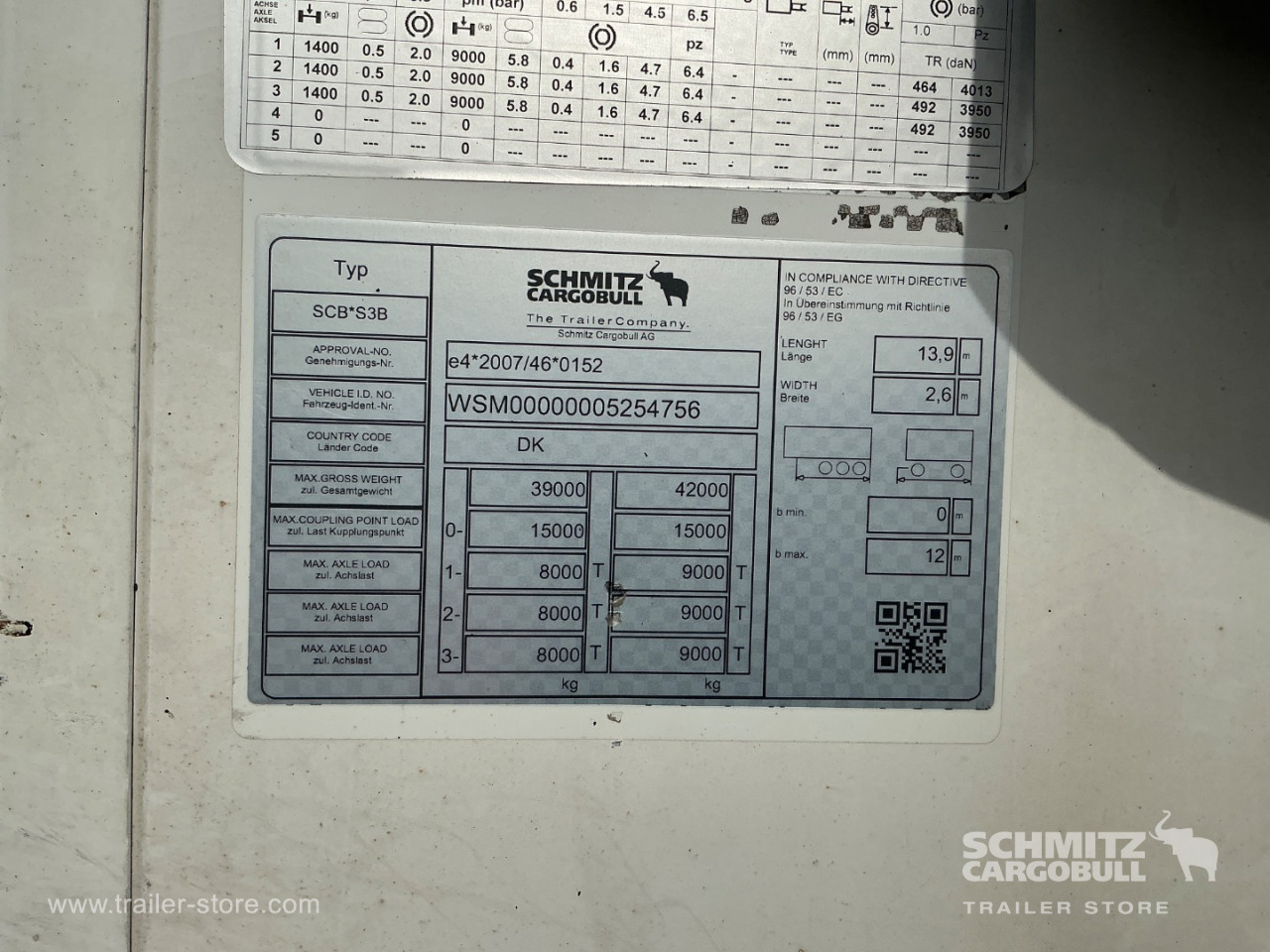 Schmitz Cargobull Reefer Meat hanging system 